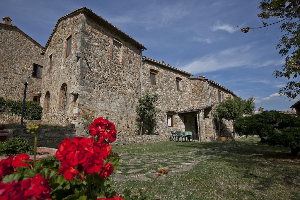 Agriturismo il Torrione Lecchi Esterno foto
